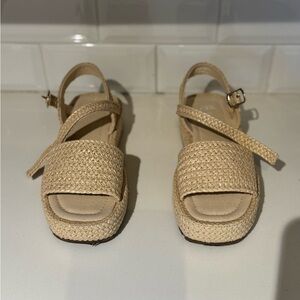 Zara Tan Woven Sandals for Casual Summer Style